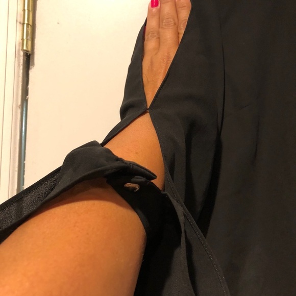 Vince Camuto open arm blouse size large - Picture 3 of 8